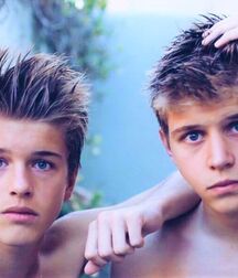 LUKAS COLLECTION - CUTE & NICE BOYS FACES GAY TUBE 60c3bc0f933e0.jpg
