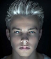 LUKAS COLLECTION - CUTE & NICE BOYS FACES GAY TUBE 60c3bcd7b2ecf.jpg