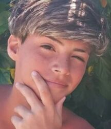 LUKAS COLLECTION - CUTE & NICE BOYS FACES GAY TUBE 60c422fc20123.jpg