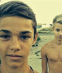 LUKAS COLLECTION - CUTE & NICE BOYS FACES GAY TUBE 60c4234893fd2.jpg