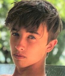 LUKAS COLLECTION - NICE & CUTE BOYS FACES TWINK TUBE 60de75dec4cd0.jpg