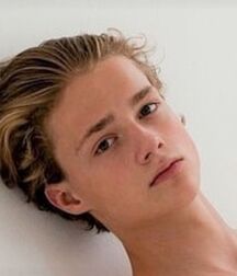 LUKAS COLLECTION - NICE & CUTE BOYS FACES TWINK TUBE 60de75eea8939.jpg