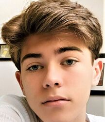 LUKAS COLLECTION - NICE & CUTE BOYS FACES TWINK TUBE 60de76389d781.jpg