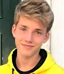 LUKAS COLLECTION - NICE & CUTE BOYS FACES TWINK TUBE 60de76c268c76.jpg