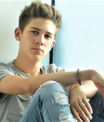 LUKAS COLLECTION - NICE & CUTE BOYS FACES TWINK TUBE 60de76c486f05.jpg