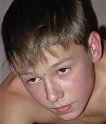 LUKAS COLLECTION - NICE & CUTE BOYS FACES TWINK TUBE 60de7734da59c.jpg