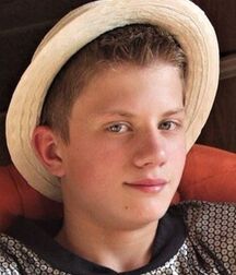 LUKAS COLLECTION - NICE & CUTE BOYS FACES TWINK TUBE 60de77a0c8ab2.jpg
