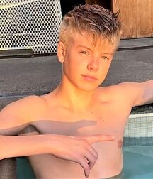 LUKAS COLLECTION - NICE & CUTE BOYS FACES TWINK TUBE 60de77be55049.jpg