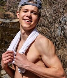 LUKAS COLLECTION - NICE & CUTE BOYS FACES TWINK TUBE 60de77e2e906f.jpg