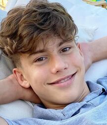 LUKAS COLLECTION - NICE & CUTE BOYS FACES TWINK TUBE 60f096424f35f.jpg