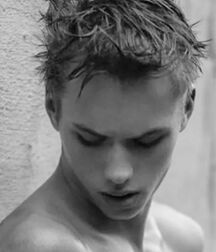 LUKAS COLLECTION - NICE & CUTE BOYS FACES TWINK TUBE 60f09658522d2.jpg