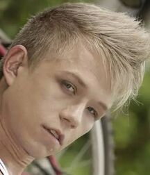 LUKAS COLLECTION - NICE & CUTE BOYS FACES TWINK TUBE 60f096ec3f382.jpg
