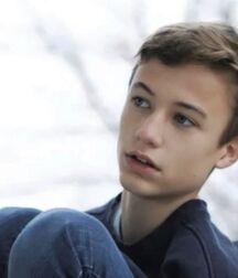 LUKAS COLLECTION - NICE & CUTE BOYS FACES TWINK TUBE 60f09728711f2.jpg