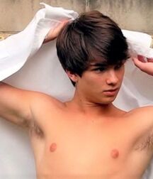 LUKAS COLLECTION - NICE & CUTE BOYS FACES TWINK TUBE 60f0979c7f85b.jpg