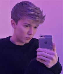 LUKAS COLLECTION - NICE & CUTE BOYS FACES TWINK TUBE 60f097b41e98c.jpg