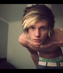 LUKAS COLLECTION - NICE & CUTE BOYS FACES TWINK TUBE 60f097bc4b0b4.jpg