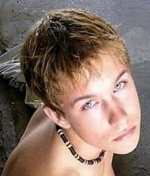 LUKAS COLLECTION - NICE & CUTE BOYS FACES TWINK TUBE 60f097e240f73.jpg