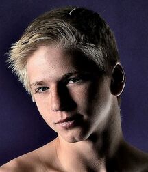 LUKAS COLLECTION - NICE & CUTE BOYS FACES TWINK TUBE 60f097f21077a.jpg