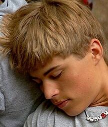 LUKAS COLLECTION - NICE & CUTE BOYS FACES TWINK TUBE 60f097feac9be.jpg