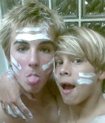 TWINK TUBE LUKAS COLLECTION  - NICE & CUTE BOYS FACES 611ab2628565b.jpg