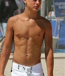 LUKAS COLLECTION TWINK TUBE - NICE & CUTE BOYS FACES 613129ade54eb.jpg