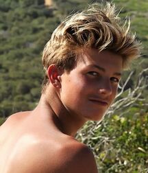 LUKAS COLLECTION TWINK TUBE - NICE & CUTE BOYS FACES 613129e0244b5.jpg