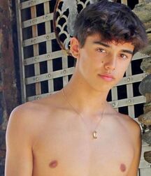 LUKAS COLLECTION TWINK TUBE - NICE & CUTE BOYS FACES 61312a3f6034d.jpg
