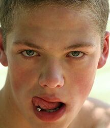 LUKAS COLLECTION TWINK TUBE - NICE & CUTE BOYS FACES 61312a5b71d5e.jpg