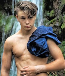 LUKAS COLLECTION TWINK TUBE - NICE & CUTE BOYS FACES 61312a98165f9.jpg