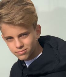 LUKAS COLLECTION TWINK TUBE - NICE & CUTE BOYS FACES 61312aa418d7d.jpg