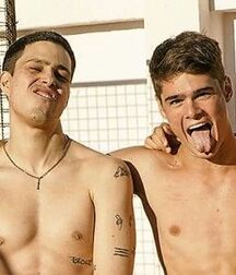 LUKAS COLLECTION - NICE & CUTE BOYS FACES TWINK TUBE