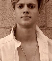 LUKAS COLLECTION - NICE & CUTE BOYS FACES TWINK TUBE 6142360b1a179.jpg
