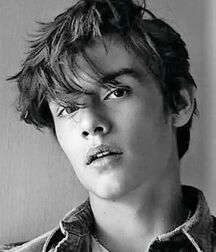 LUKAS COLLECTION - NICE & CUTE BOYS FACES TWINK TUBE 61423651428cc.jpg