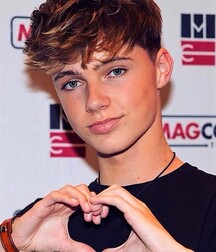 LUKAS COLLECTION - NICE & CUTE BOYS FACES TWINK TUBE 614236646727a.jpg