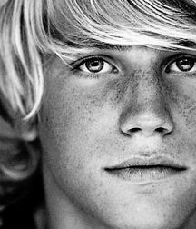 LUKAS COLLECTION - NICE & CUTE BOYS FACES TWINK TUBE 6142367ec2ba9.jpg