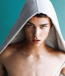 LUKAS COLLECTION - NICE & CUTE BOYS FACES TWINK TUBE 614236d2644ec.jpg