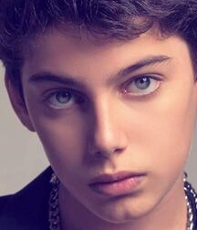 LUKAS COLLECTION - NICE & CUTE BOYS FACES TWINK TUBE 614236ea02569.jpg