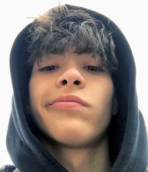 LUKAS COLLECTION - NICE & CUTE BOYS FACES TWINK TUBE 614237101474d.jpg