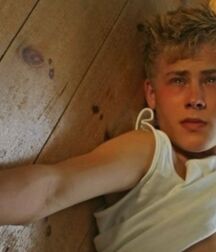 LUKAS COLLECTION - NICE & CUTE BOYS FACES TWINK TUBE 614237274169d.jpg