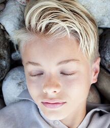LUKAS COLLECTION TWINK TUBE - NICE & CUTE BOYS FACES 6144e726aef9f.jpg