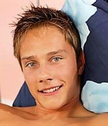 LUKAS COLLECTION TWINK TUBE - NICE & CUTE BOYS FACES 6144e7a56ee60.jpg