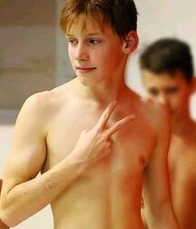 LUKAS COLLECTION TWINK TUBE - NICE & CUTE BOYS FACES 6144e8803ee76.jpg