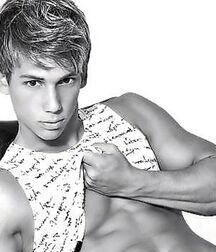 LUKAS COLLECTION TWINK TUBE - NICE & CUTE BOYS FACES 6144e8e687e1e.jpg