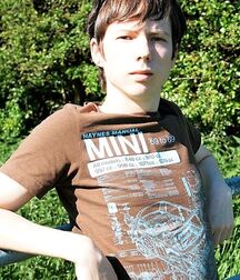 LUKAS COLLECTION TWINK TUBE - NICE & CUTE BOYS FACES 6144e8ec62d47.jpg