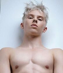 LUKAS COLLECTION TWINK TUBE - NICE & CUTE BOYS FACES 6144e906d612a.jpg