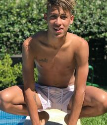 LUKAS COLLECTION - NICE & CUTE BOYS FACES TWINK TUBE  6159de9fd66c0.jpg