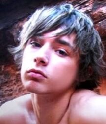 LUKAS COLLECTION - NICE & CUTE BOYS FACES TWINK TUBE  6159dec100680.jpg