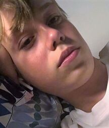 LUKAS COLLECTION - NICE & CUTE BOYS FACES TWINK TUBE  6159dec6c570c.jpg