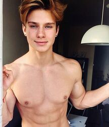 LUKAS COLLECTION - NICE & CUTE BOYS FACES TWINK TUBE  6159def5d08f6.jpg