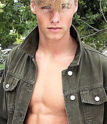 LUKAS COLLECTION - NICE & CUTE BOYS FACES TWINK TUBE  6159df2370fe2.jpg